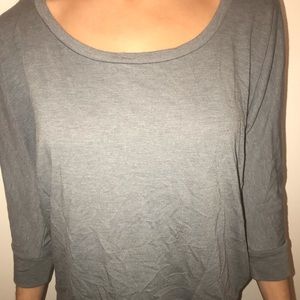 Basic gray long sleeve shirt